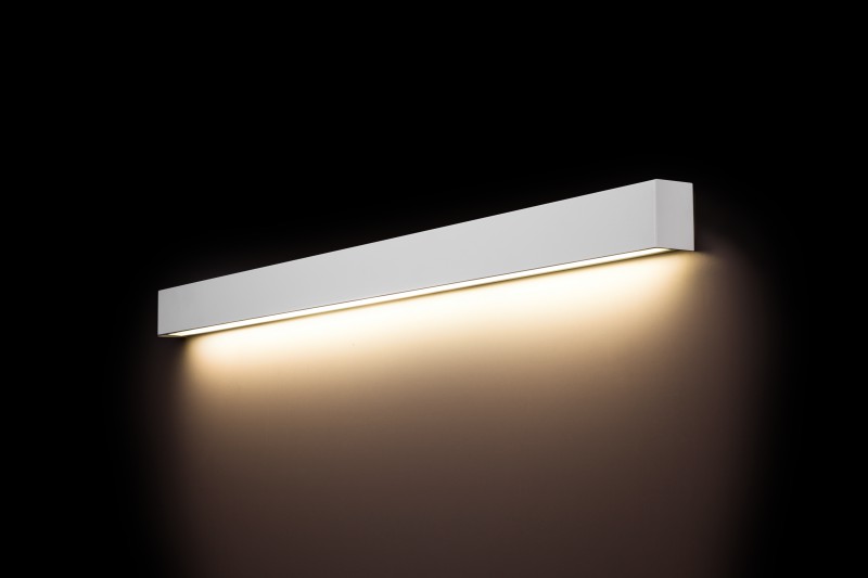 Elegancja w prostej formie – oświetlenie z kolekcji STRAIGHT WALL marki Nowodvorski Lighting